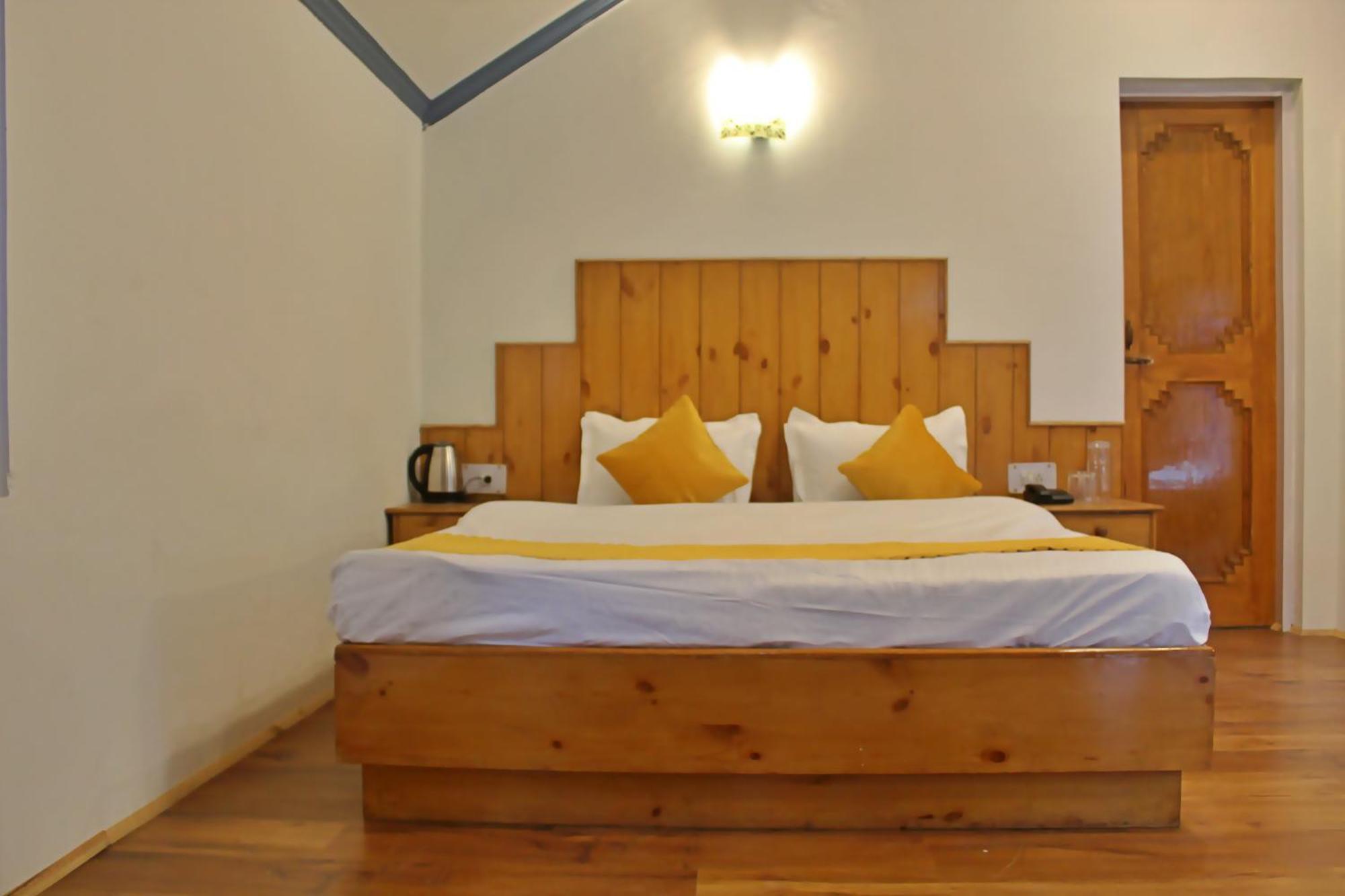 Sylvan Woods Cottage Манали Экстерьер фото