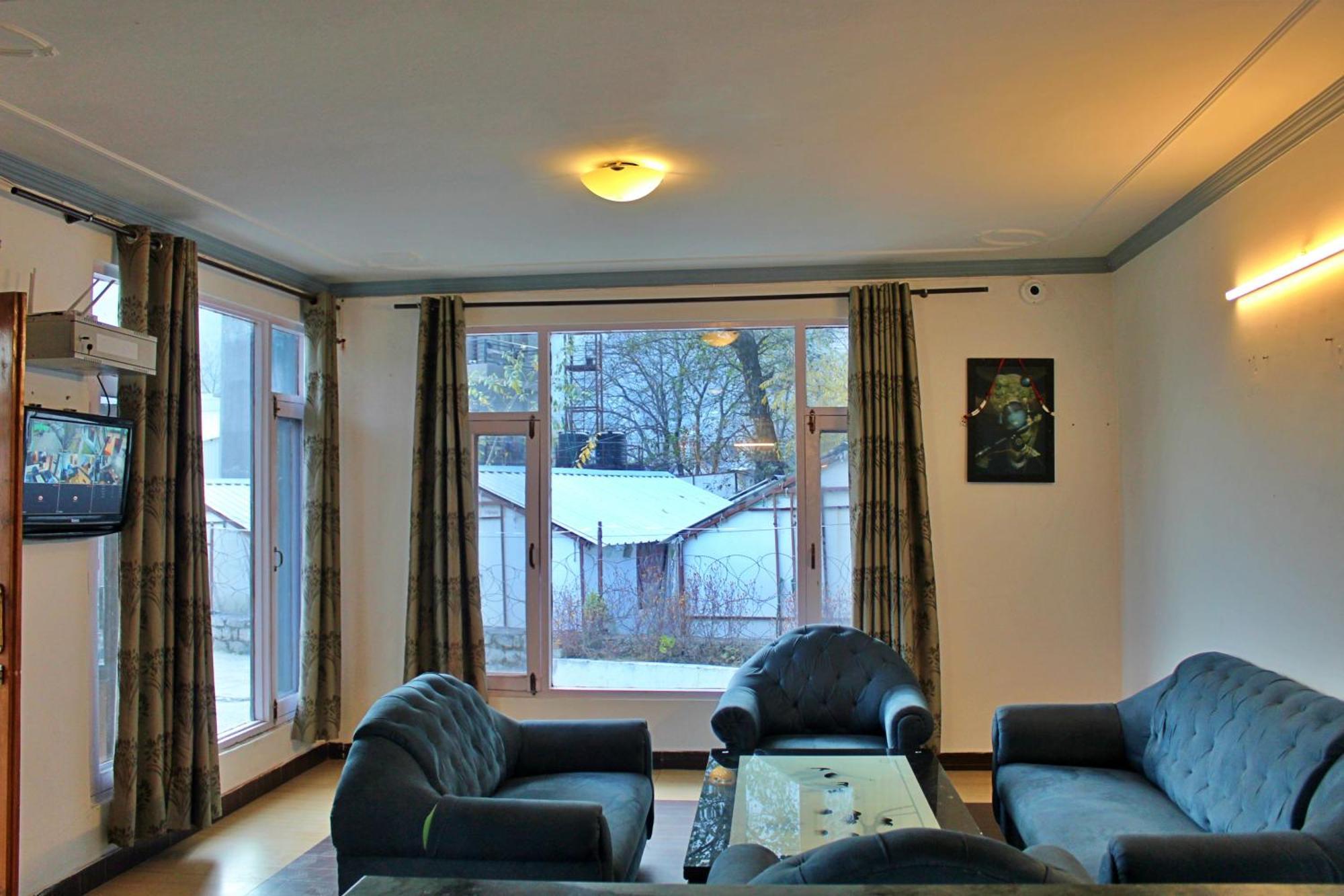 Sylvan Woods Cottage Манали Экстерьер фото