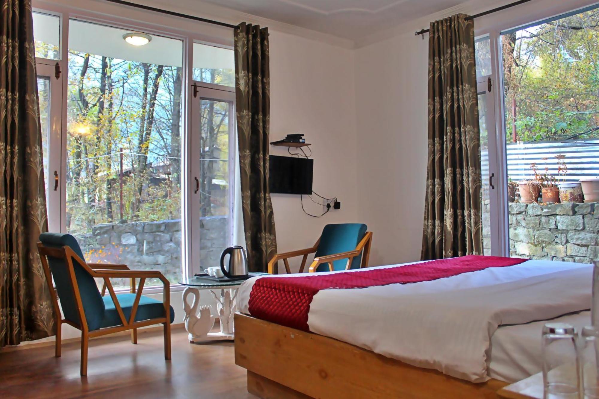 Sylvan Woods Cottage Манали Экстерьер фото